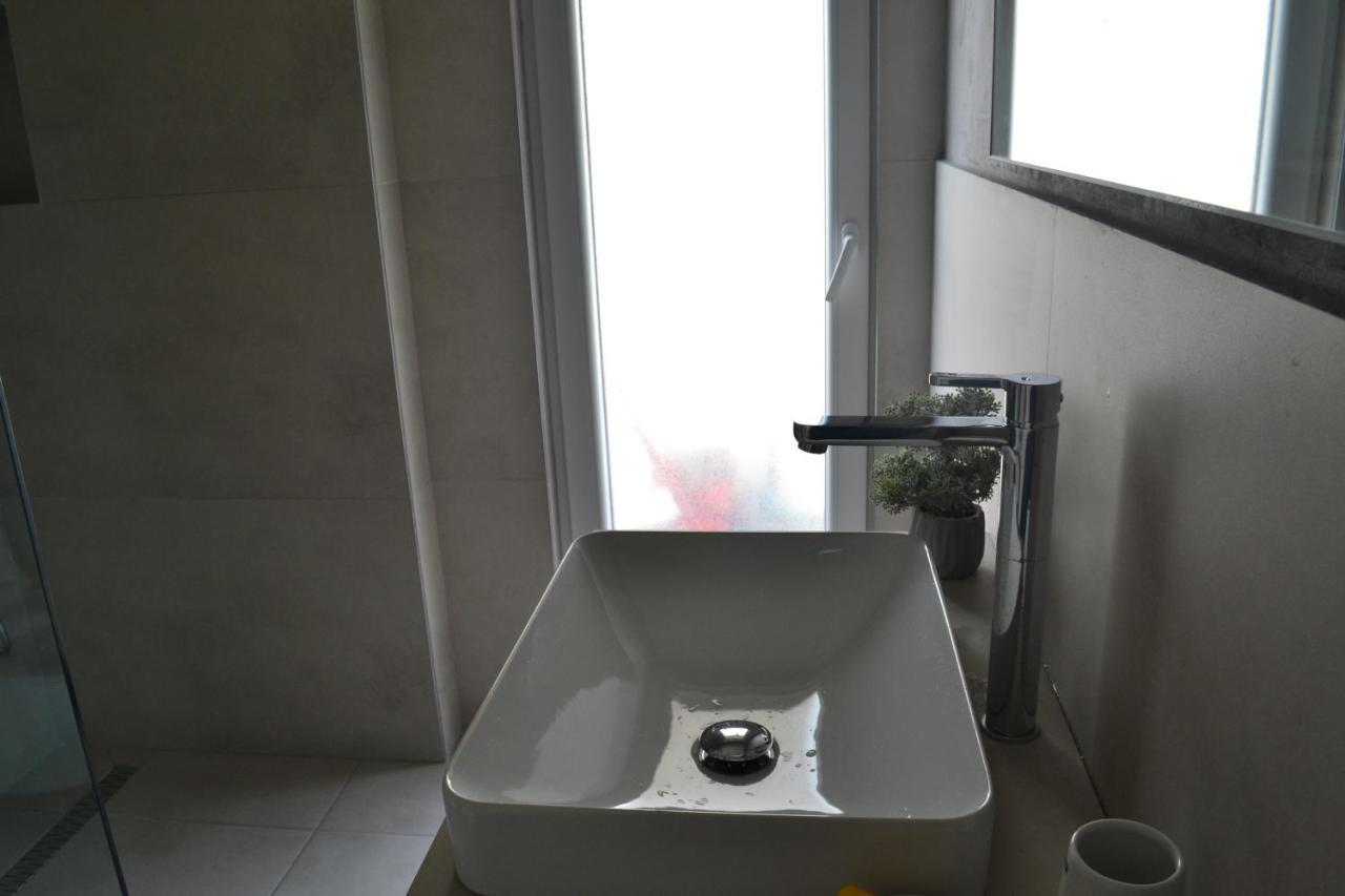 Sui'S Home Tirana Kültér fotó